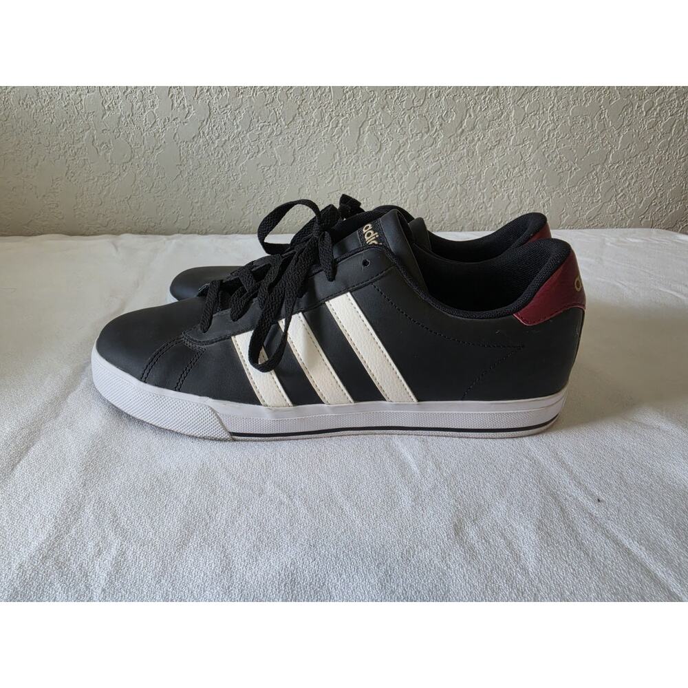 Adidas NEO AW4571 Men’s Size 10 Black White Burgundy Cloudfoam Sneakers 2016 - Picture 2 of 9